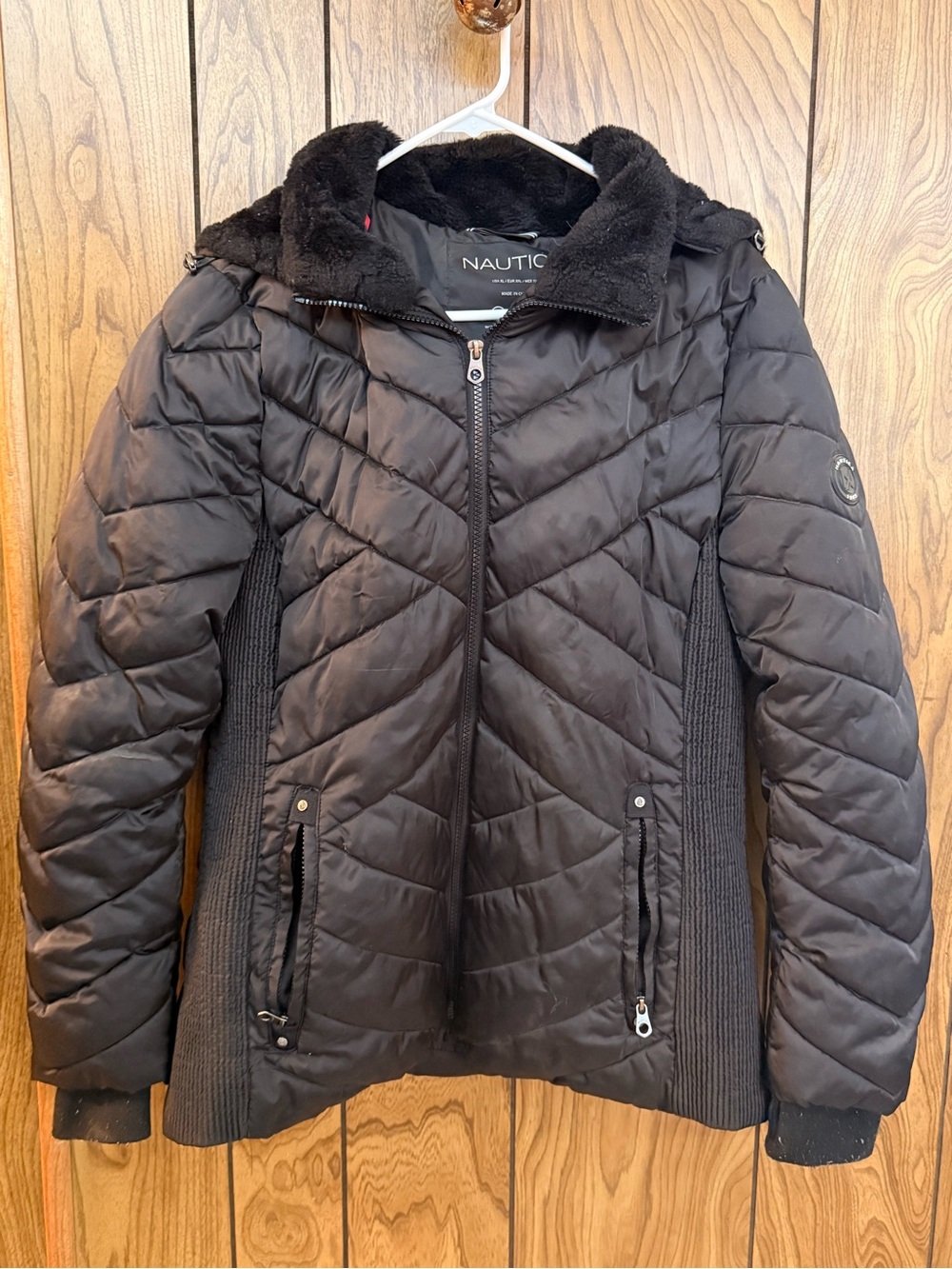 Nautica Women’s XL Black Quilted Puffer Jacket Faux Fur Hood Zip Coat